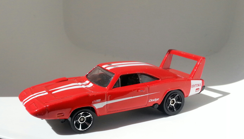 Illustration for article titled Detergent Lightbox Muscle Cars!